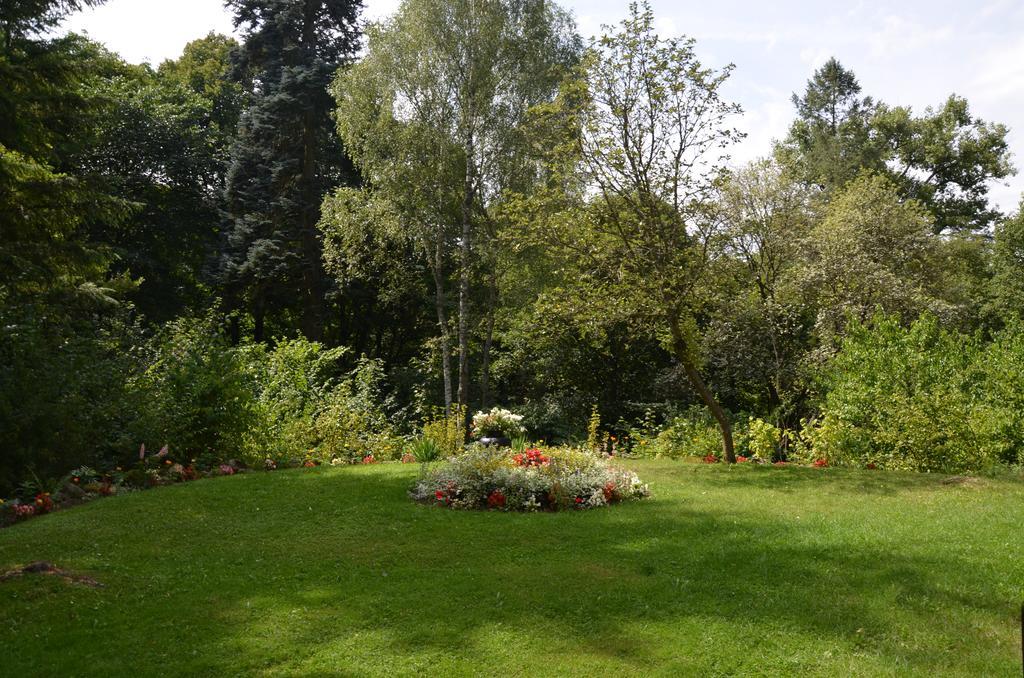 Palac Mysliwski Orle Solutions Mirosławiec Buitenkant foto
