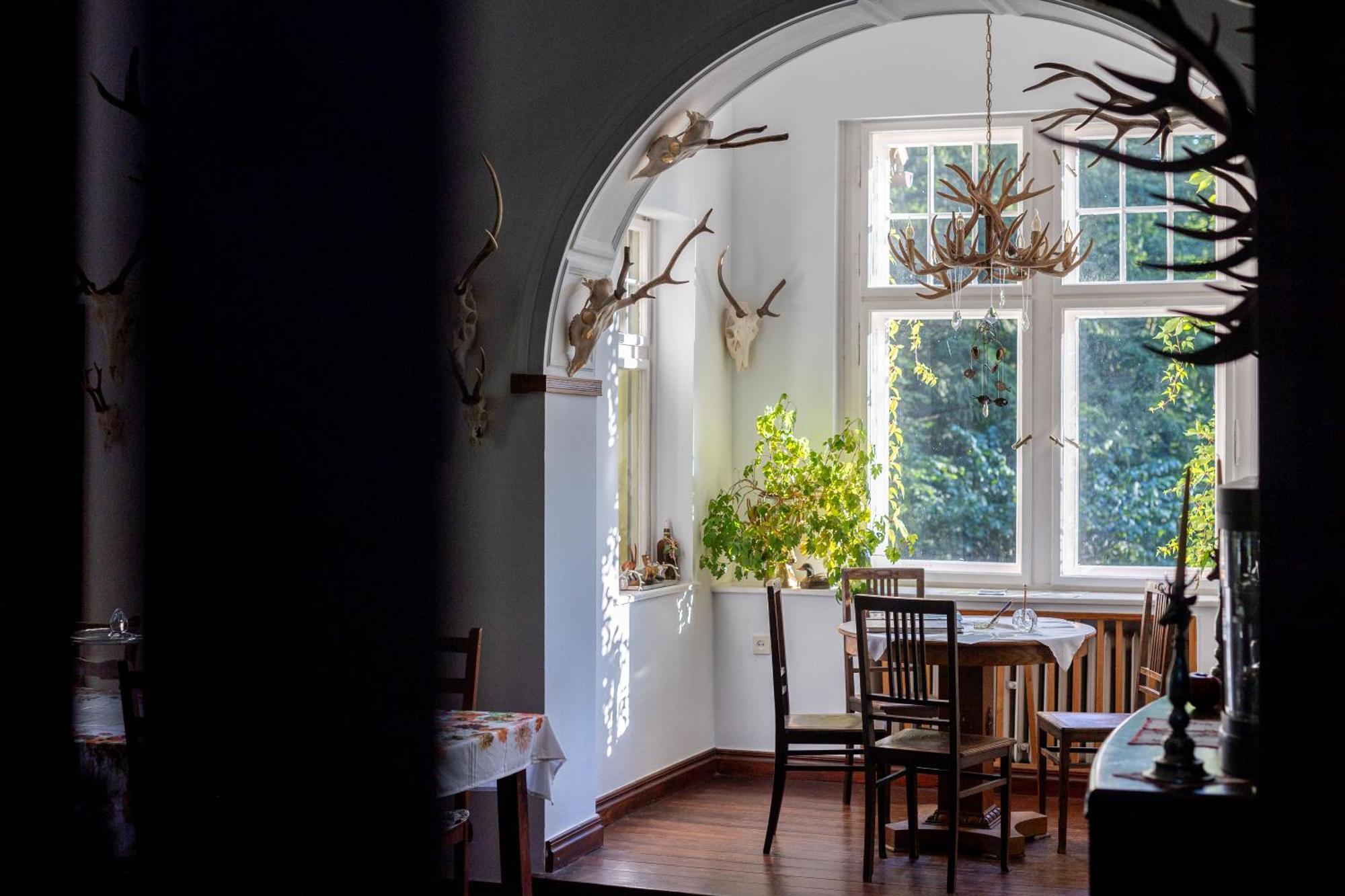 Palac Mysliwski Orle Solutions Mirosławiec Buitenkant foto