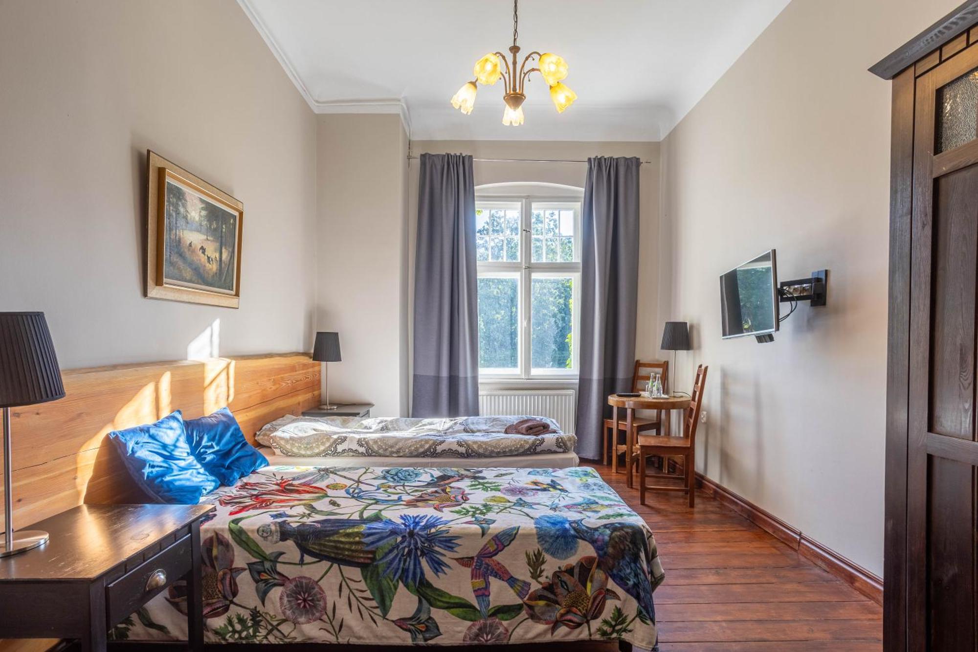 Palac Mysliwski Orle Solutions Mirosławiec Buitenkant foto